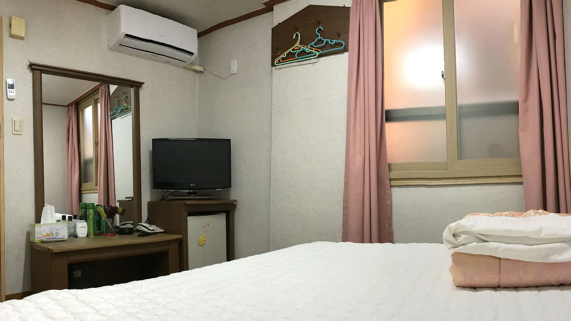 J Motel Busan